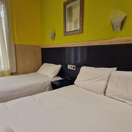Pension Izar Bat Guesthouse 산세바스티안 외부 사진