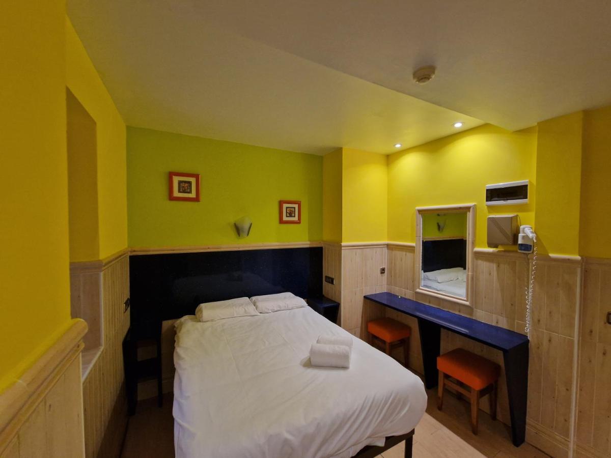 Pension Izar Bat Guesthouse 산세바스티안 외부 사진